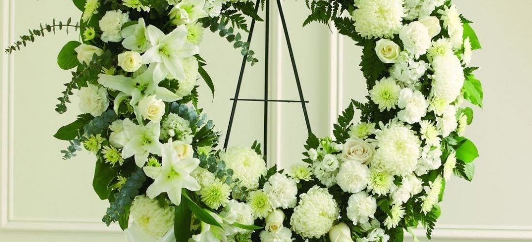 Những lưu ý khi có nhu cầu đặt mua hoa viếng đám tang theo nhu cầu
