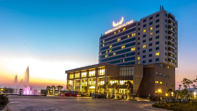 Khám phá top 5 khách sạn siêu sang gần biển Thiên Cầm