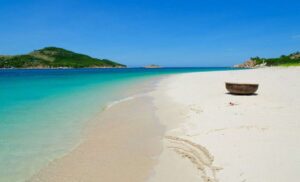 Gợi Ý Địa Điểm Nên Kết Hợp Khi Đi Du Lịch Ninh Chữ 2 Ngày 1 Đêm