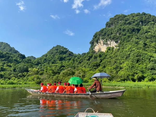 Kinh Nghiệm Di Chuyển Đến Du Lịch Thung Nham