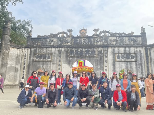 Nên Nghỉ Ở Đâu Khi Du Lịch Côn Sơn Kiếp Bạc 2 Ngày 1 Đêm?