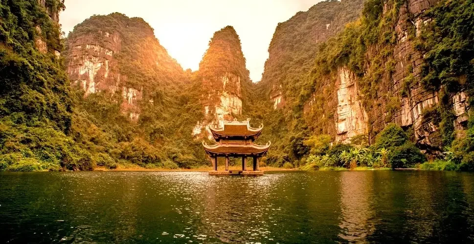  Cách Đặt Tour Du Lịch Tràng An 1 Ngày 2025