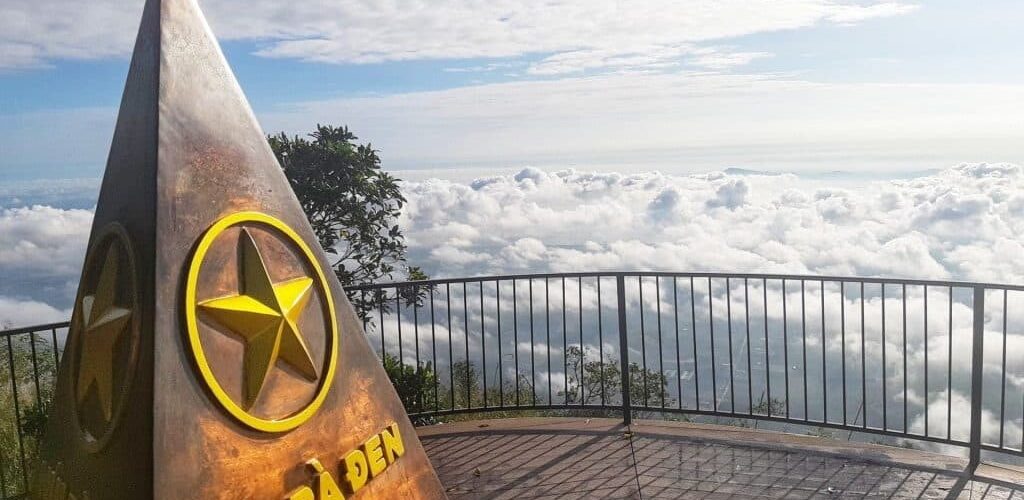 Giá Tour Du Lịch Núi Bà Đen 1 Ngày Sẽ Gồm Những Gì