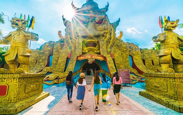 Cẩm Nang Mua Vé Du Lịch Đại Nam Mới Nhất Năm 2026