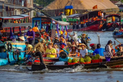 Chợ nổi cái răng