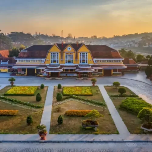 Ga Đà lạt